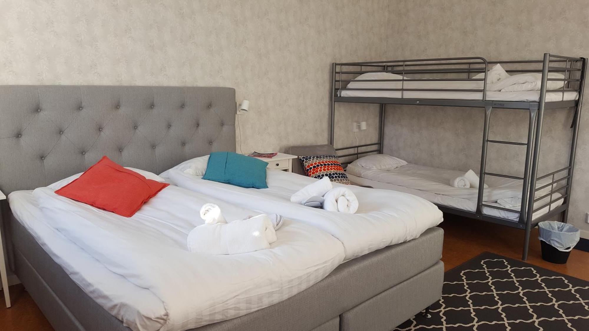 Sjugare Gard Bed & Breakfast Leksand Extérieur photo